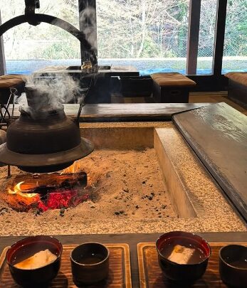 堺カフェ　yuri no mori　店内