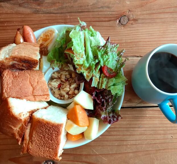 ネコグラ珈琲焙煎所のプレート