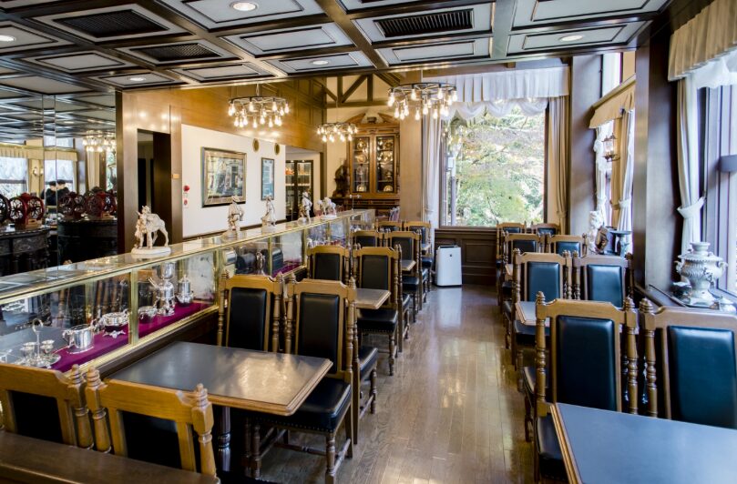 山本珈琲館店内