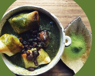 alt="大阪 天神橋 日本茶カフェ CAFE大阪茶会 和菓子"
う抹茶ぜんざい