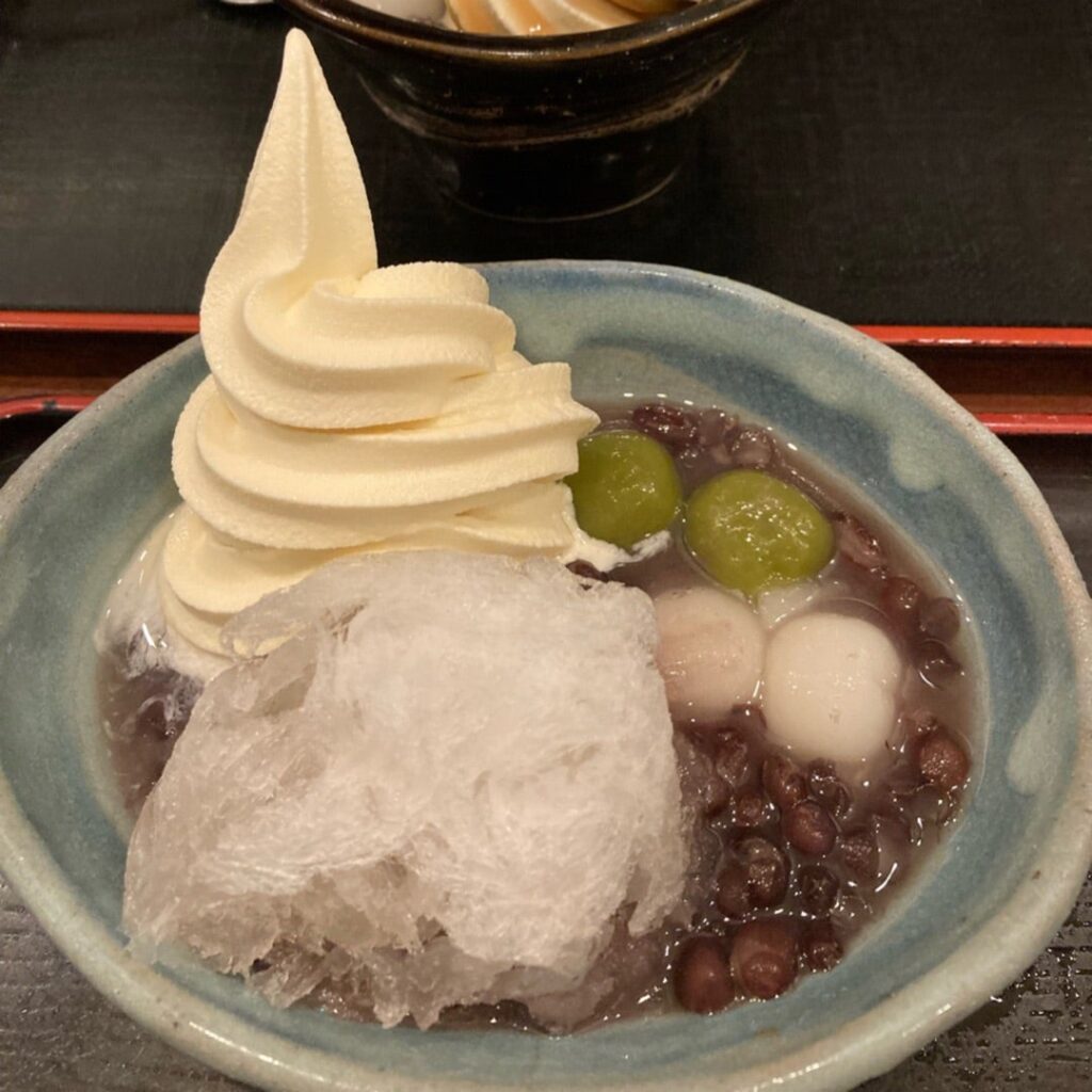 alt="大阪 なんば 甘党まえだ みたらし団子 和菓子カフェ"
和スイーツ