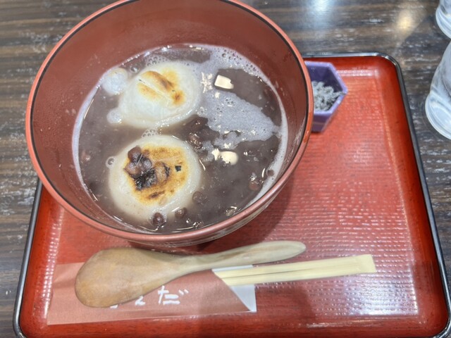 alt="大阪 なんば 甘党まえだ みたらし団子 和菓子カフェ"
ぜんざい