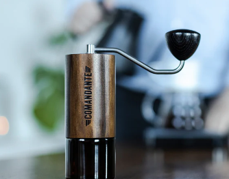 手挽きコーヒーミル