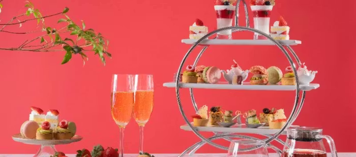 XEX WEST苺のアフタヌーンティーの写真