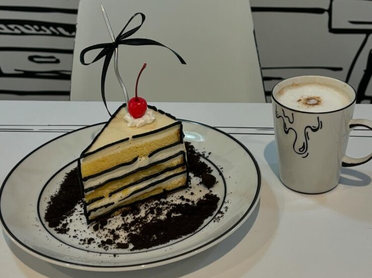 IN THE CARTOON LINKSUMEDA店のショートケーキ