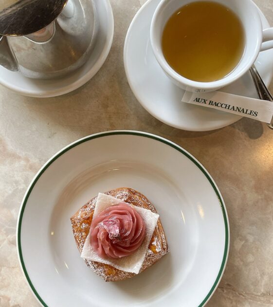 AUX BACCHANALES 梅田のケーキ