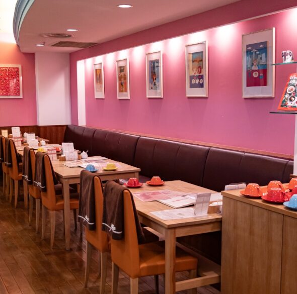  MLESNA TEA 大阪の店内の
写真