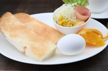 梅田珈琲館YCのモーニング