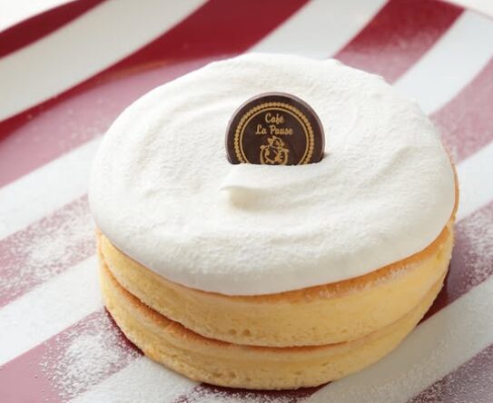 カフェ ラ・ポーズ ルクア大阪店のプレーンパンケーキ