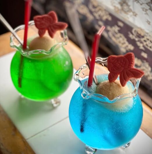 金魚カフェ 昭和町 クリームソーダ